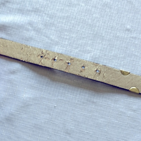 BLACK BELT WITH METALLIC GOLD STUDS - Picture 6 of 15